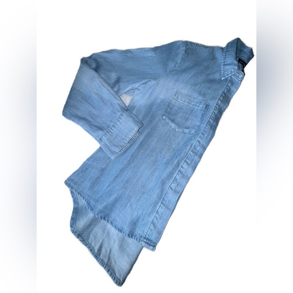 Saks OFF 5TH Tencel Denim Button Up Shirt XS Lightweight Soft Blue - Picture 5 of 7